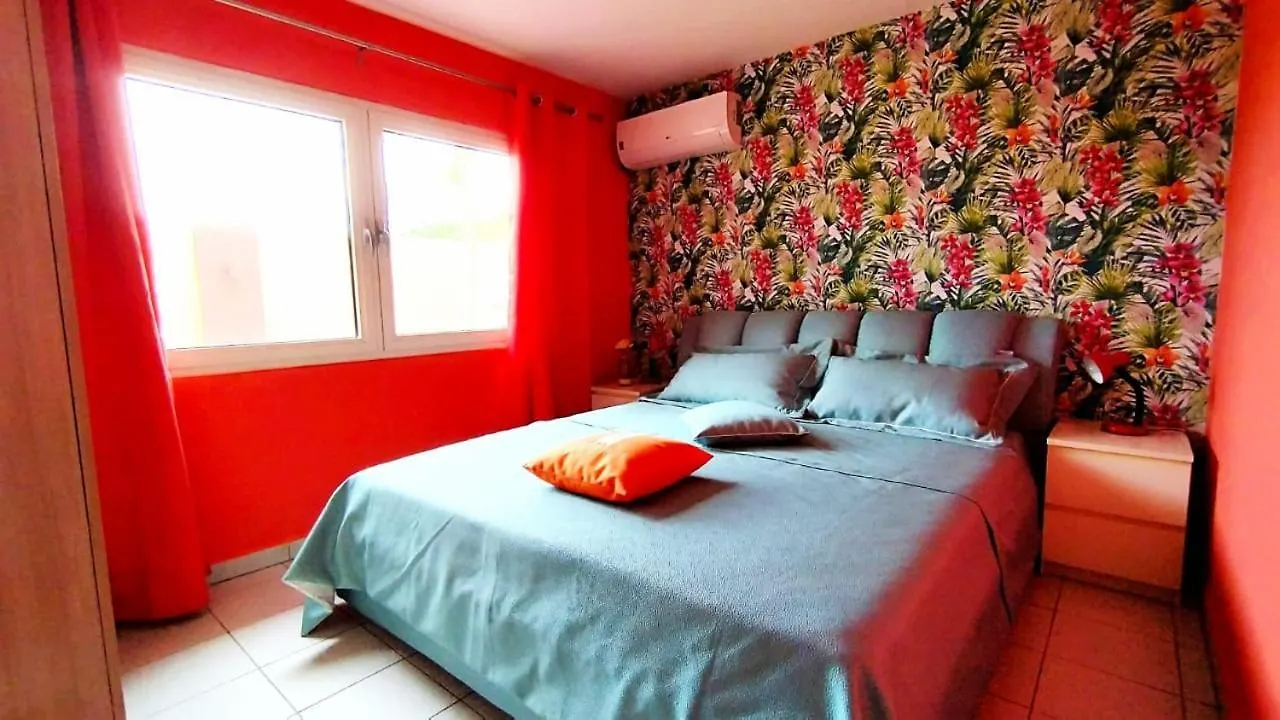 Happy Days Apartment Noord 0*,